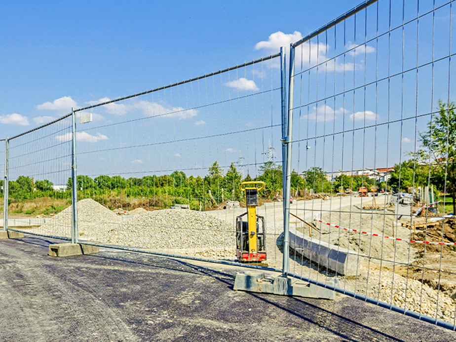 Temp fence contractor in the Elkhart Indiana area.