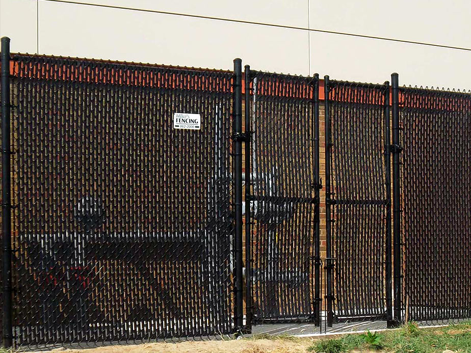 Chain Link fence contractor in the Elkhart Indiana area.