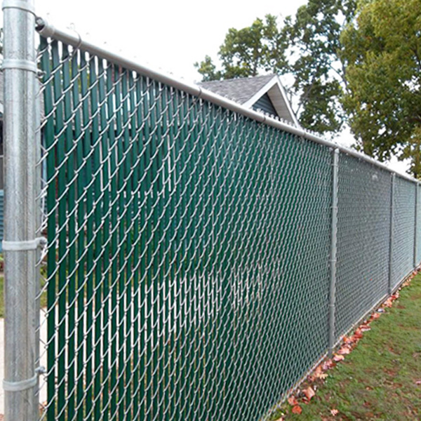 Chain link fence contractor in Elkhart Indiana