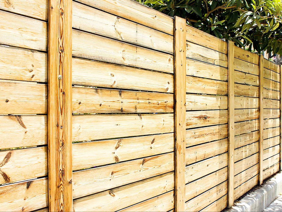 Goshen IN horizontal style wood fence